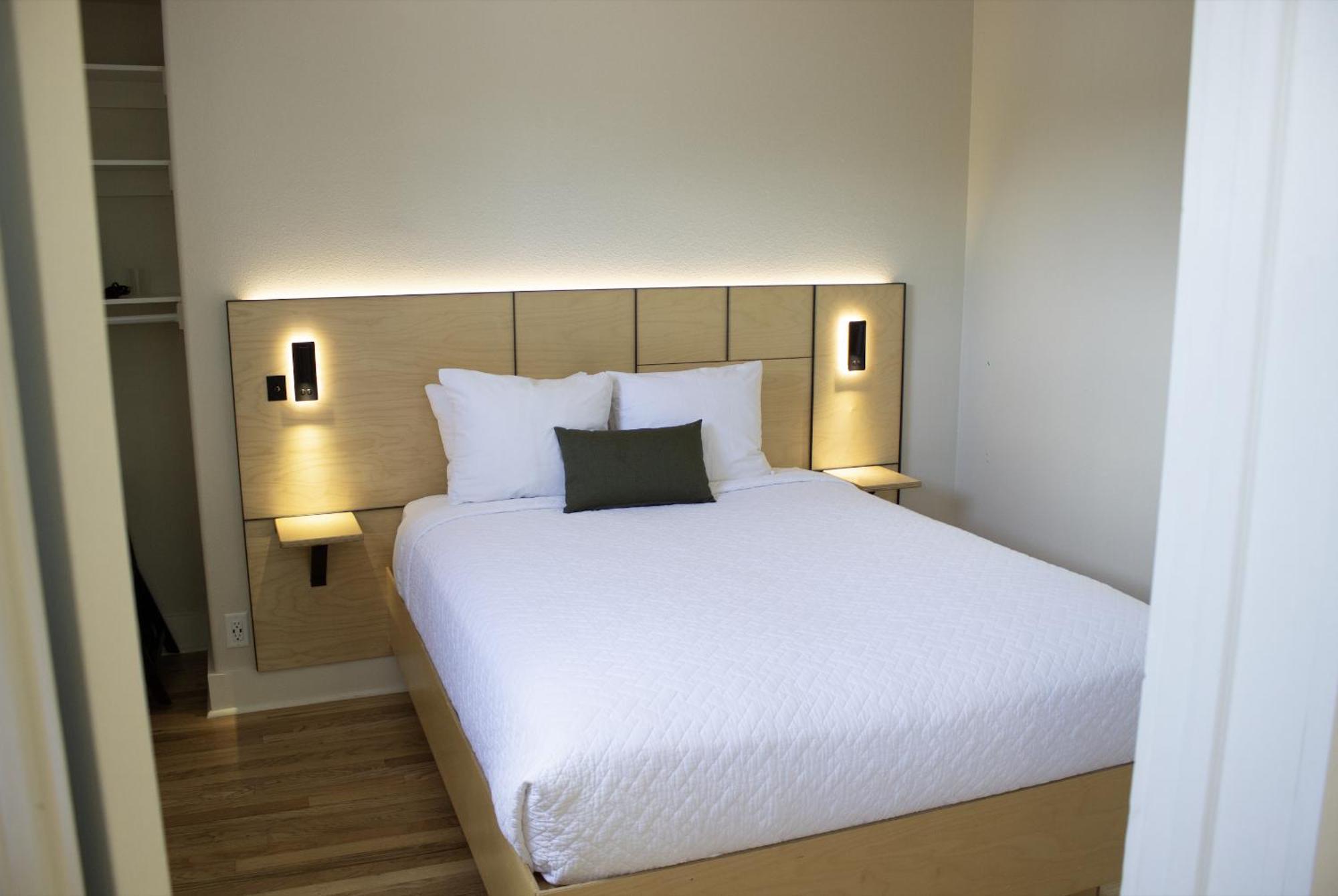 Leland House Suites Of دورانجو المظهر الخارجي الصورة