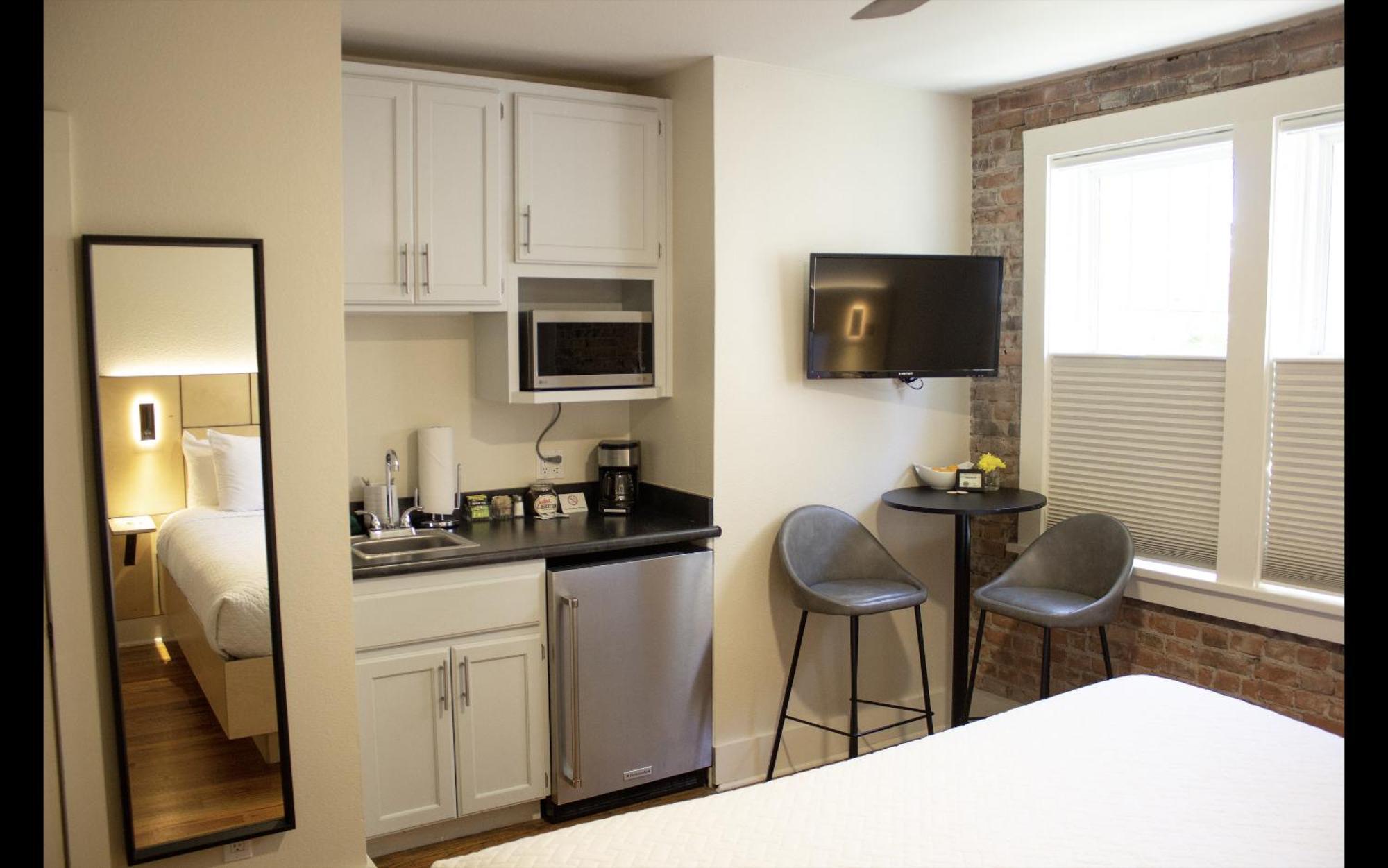 Leland House Suites Of دورانجو المظهر الخارجي الصورة