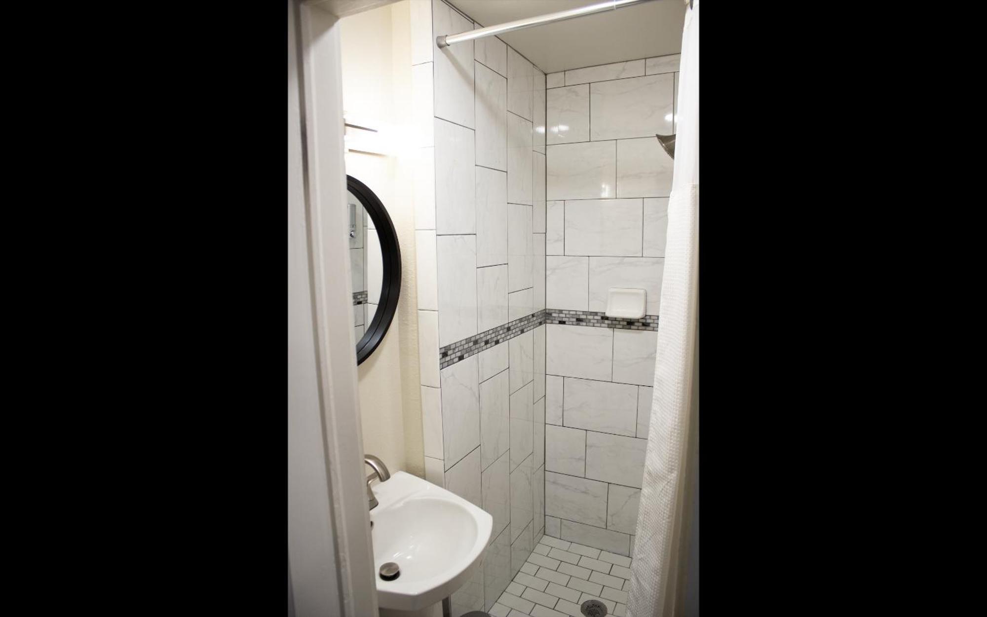 Leland House Suites Of دورانجو المظهر الخارجي الصورة